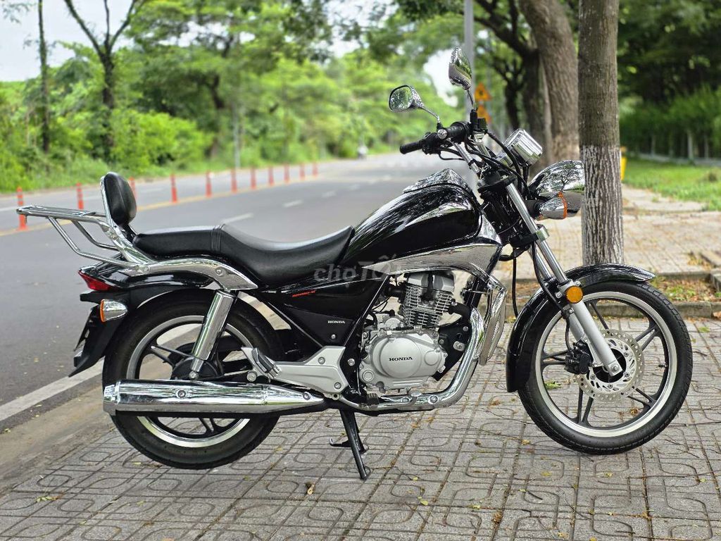 Honda Shadow 2021 черный 8000 км