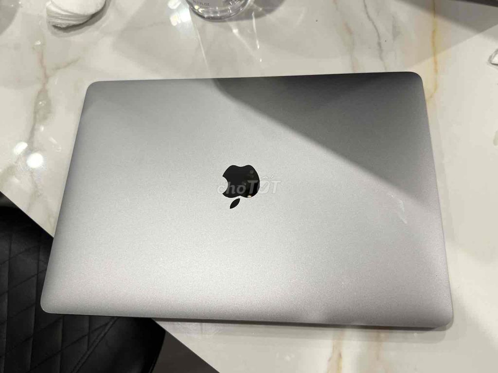 Apple MacBook Pro i5 13 inch 8GB. Mua bán Laptop tại Quận 7 Tp Hồ Chí Minh được đăng bởi linh linh hình 1