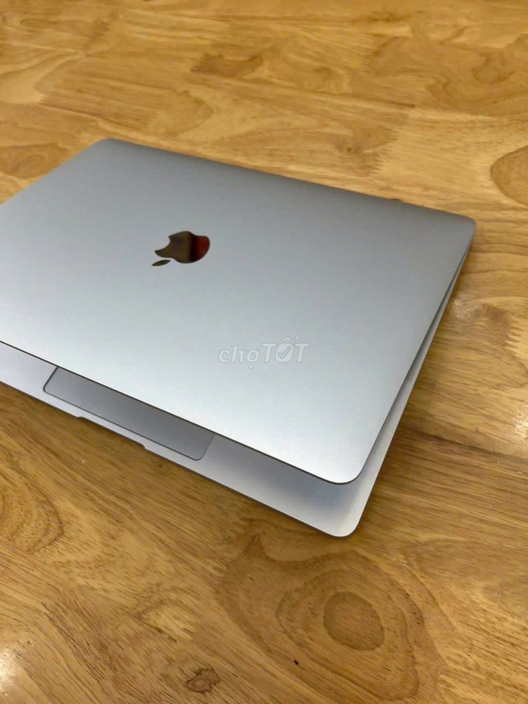 Macbook Air 2019 i5 13.3 inch 16GB/256GB. Mua bán Laptop tại Thành phố Qui Nhơn Bình Định được đăng bởi NGỌC PHÚC LAPTOPS hình 1