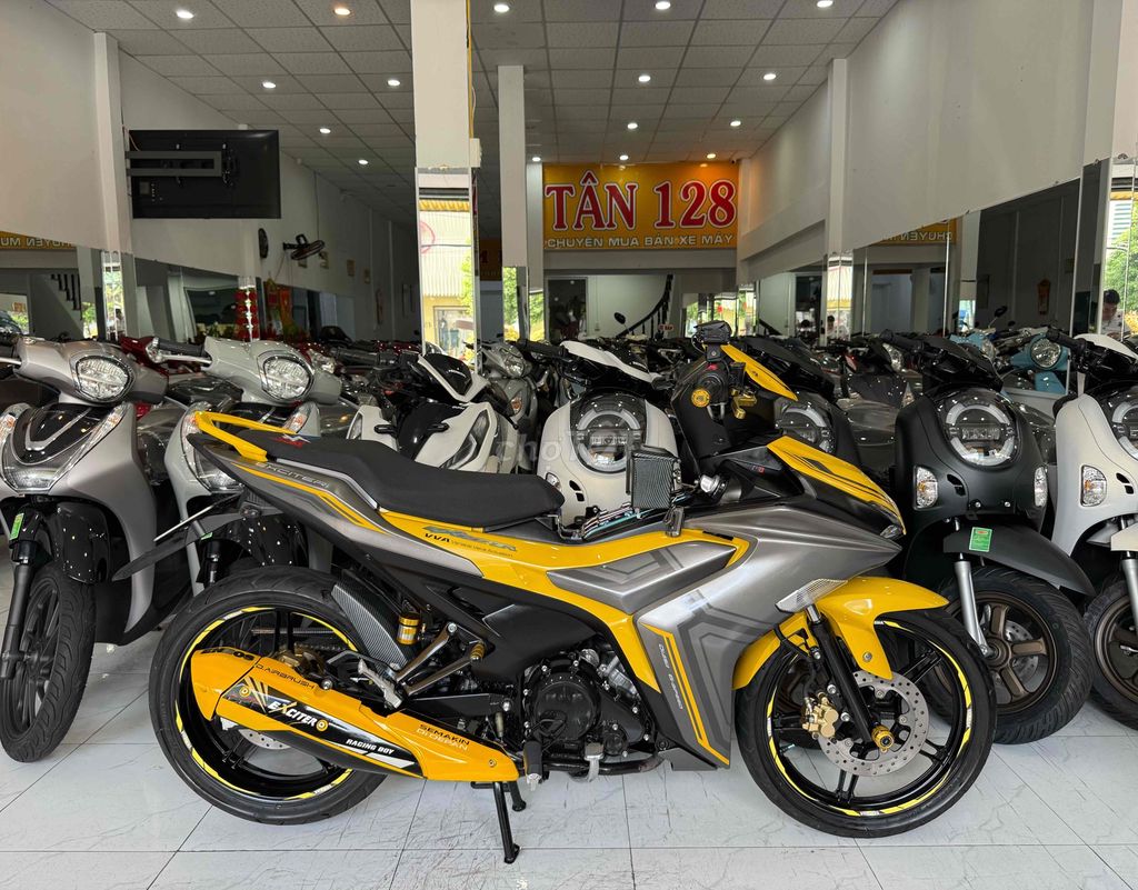 EXCITER 155 - Khoá Smakey. Zin Lướt Đẹp. Biển Đẹp. Mua bán Xe máy tại Thành phố Rạch Giá Kiên Giang được đăng bởi XE MÁY CŨ TÂN 128 hình 1