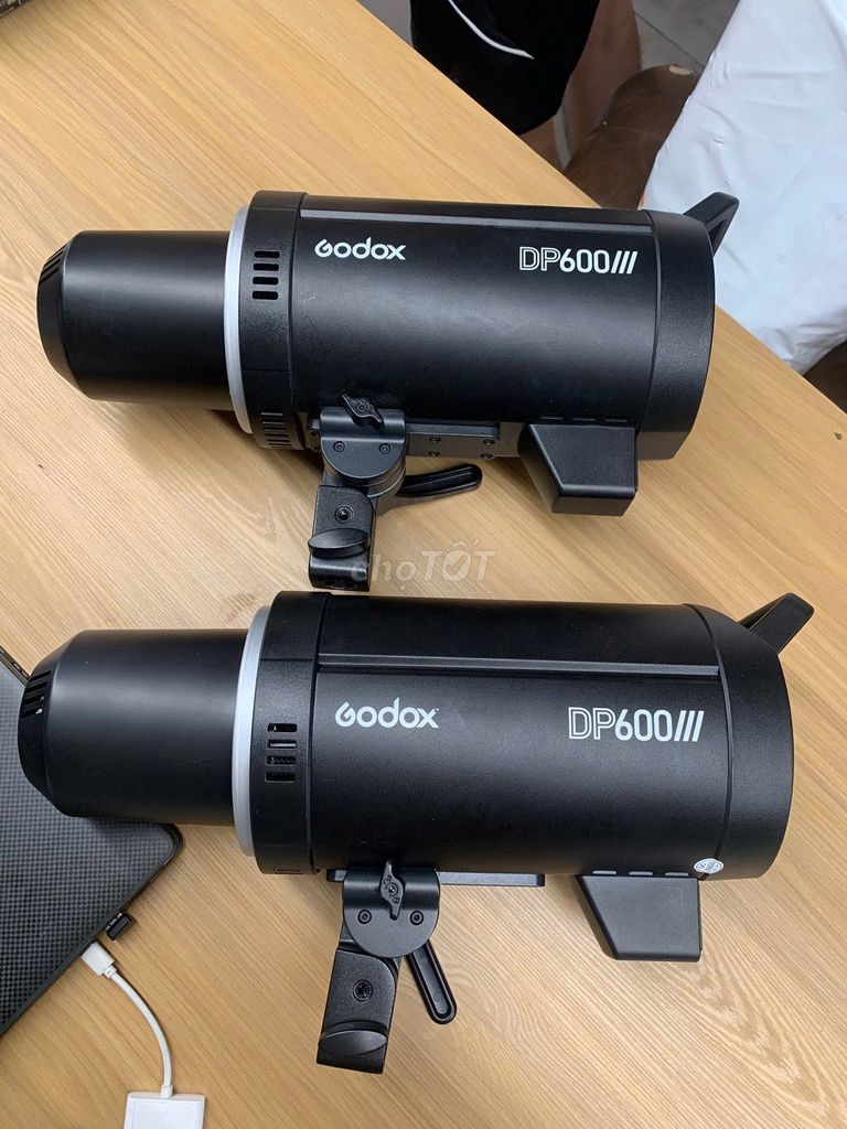 Đèn flash studio Godox DP600III Đen. Mua bán Máy ảnh, Máy quay tại Quận Tân Bình Tp Hồ Chí Minh được đăng bởi tô minh hoàng hình 1