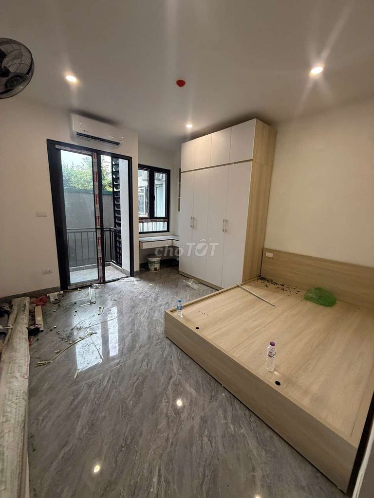 Студия 30м² со всей мебелью и стиральной машиной на Чыонгдинь
