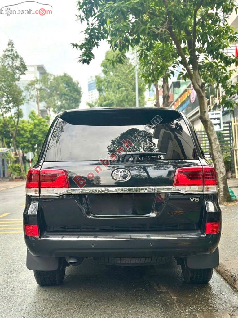 Land Cruiser Lc200. Mua bán Ô tô tại Quận Hà Đông Hà Nội được đăng bởi Hoàng Văn Vượng hình 2