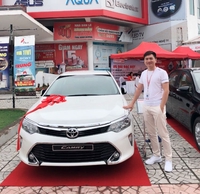 TOYOTA LONG BIÊN - Mr. DUY TOYOTA LONG BIÊN - Mr. DUY