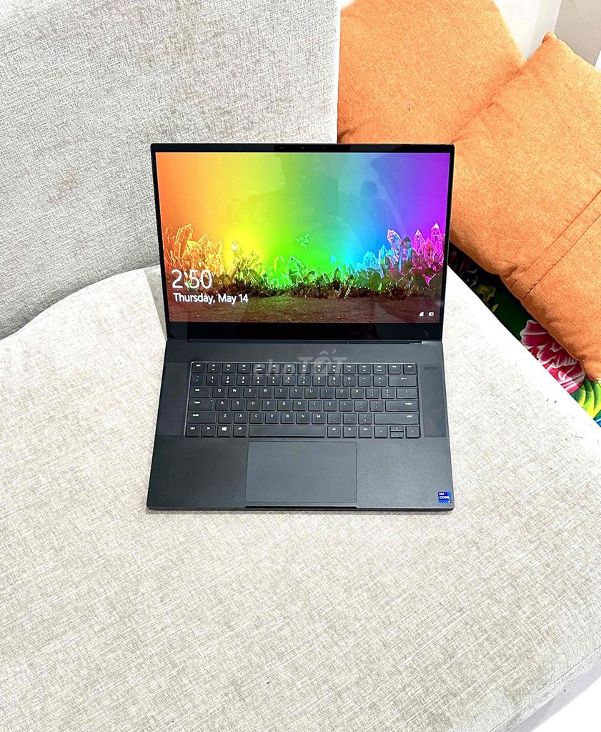 Razer Blade Advanced 2021 OLED Maxoption. Mua bán Laptop tại Quận Hồng Bàng Hải Phòng được đăng bởi Trần Mạnh Cường hình 1