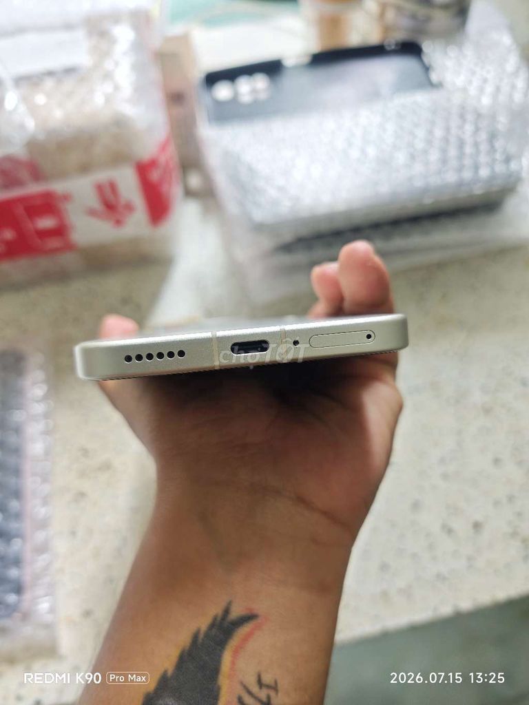 Xiaomi redmi K80 Untra . Mua bán Điện thoại tại Huyện Mỏ Cày Bắc Bến Tre được đăng bởi Khánh Nguyễn Mỏ Cày Bắc hình 1