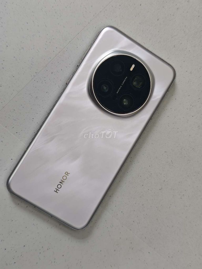 Honor Magic 7 Pro 256GB Bạc. Mua bán Điện thoại tại Quận Tân Phú Tp Hồ Chí Minh được đăng bởi Chip hình 1