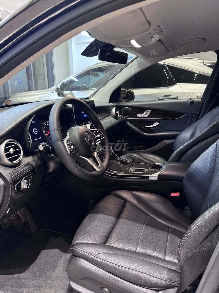 MERCEDES GLC200 Model 2022 Màu Đen. Mua bán Ô tô tại Quận Gò Vấp Tp Hồ Chí Minh được đăng bởi Sĩ Minh hình 9