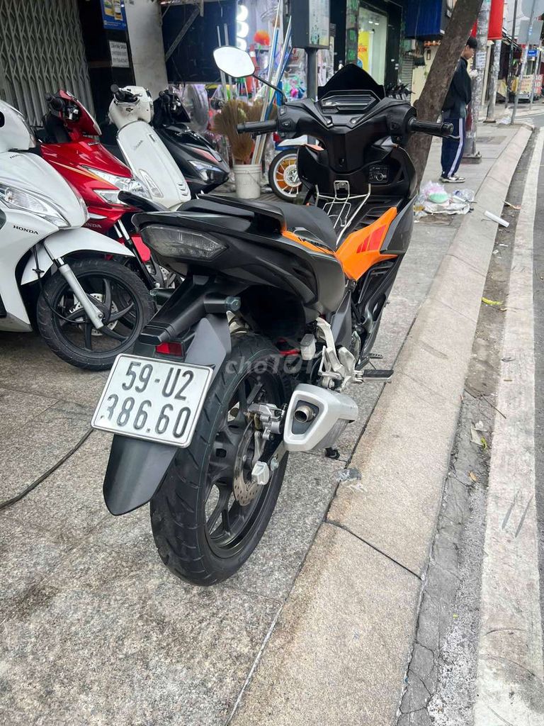 Honda winner x v2 2020 mới 90% Bstp chính chủ. Mua bán Xe máy tại Quận Tân Phú Tp Hồ Chí Minh được đăng bởi Tuanduy hình 3