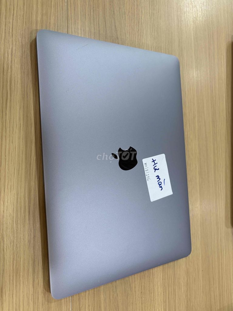 Apple Macbook Pro 13 M1 2020 8GB/256GB hư màn. Mua bán Laptop tại Quận 10 Tp Hồ Chí Minh được đăng bởi Hiệp hình 1