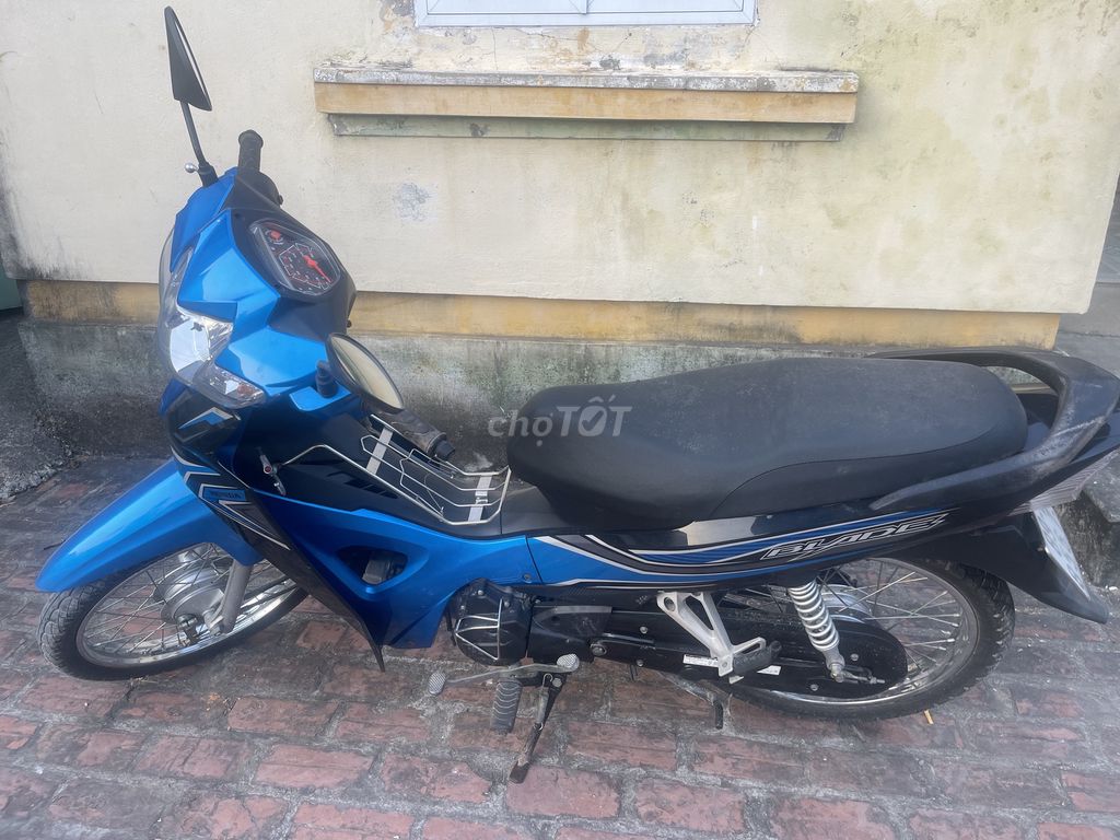 Honda Blade 2018 Xanh 5500 km. Mua bán Xe máy tại Huyện Phù Cừ Hưng Yên được đăng bởi Nguyễn văn quý hình 3