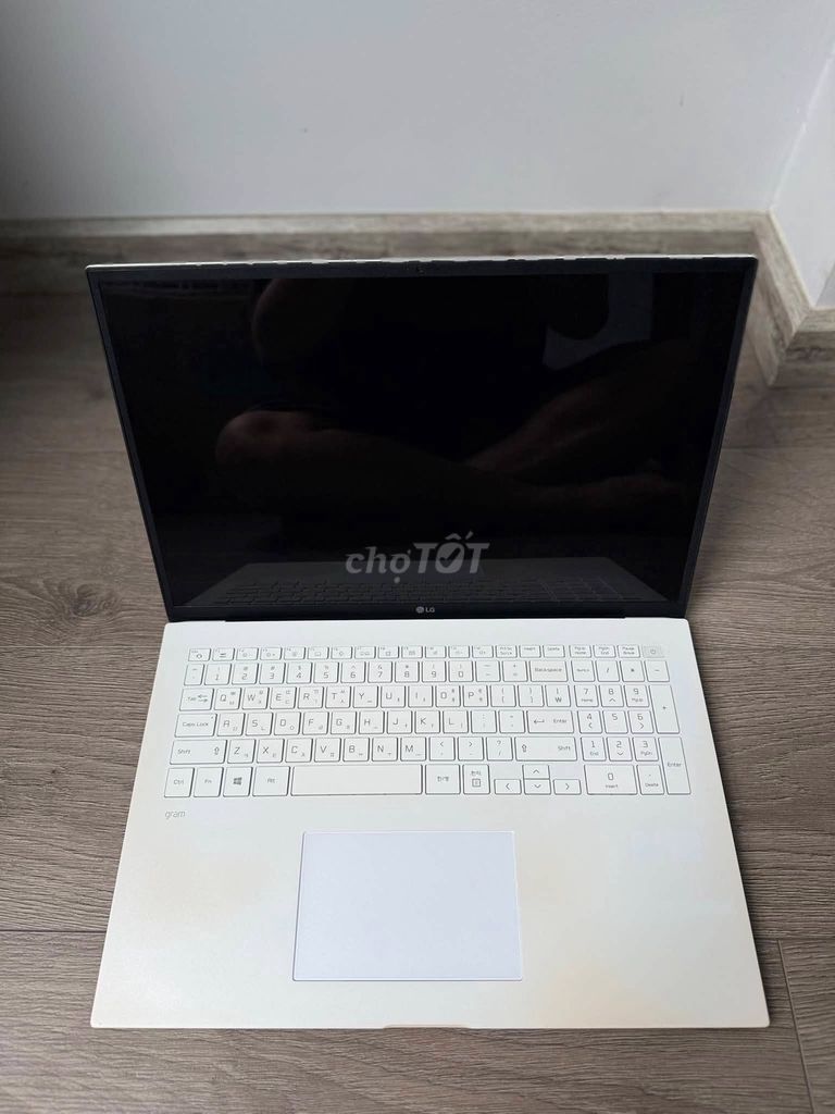LG Gram 17 i7-1165G7 17 inch 2,5K/16GB/256GB/99%.. Mua bán Laptop tại Quận Gò Vấp Tp Hồ Chí Minh được đăng bởi Anh Bảo hình 1