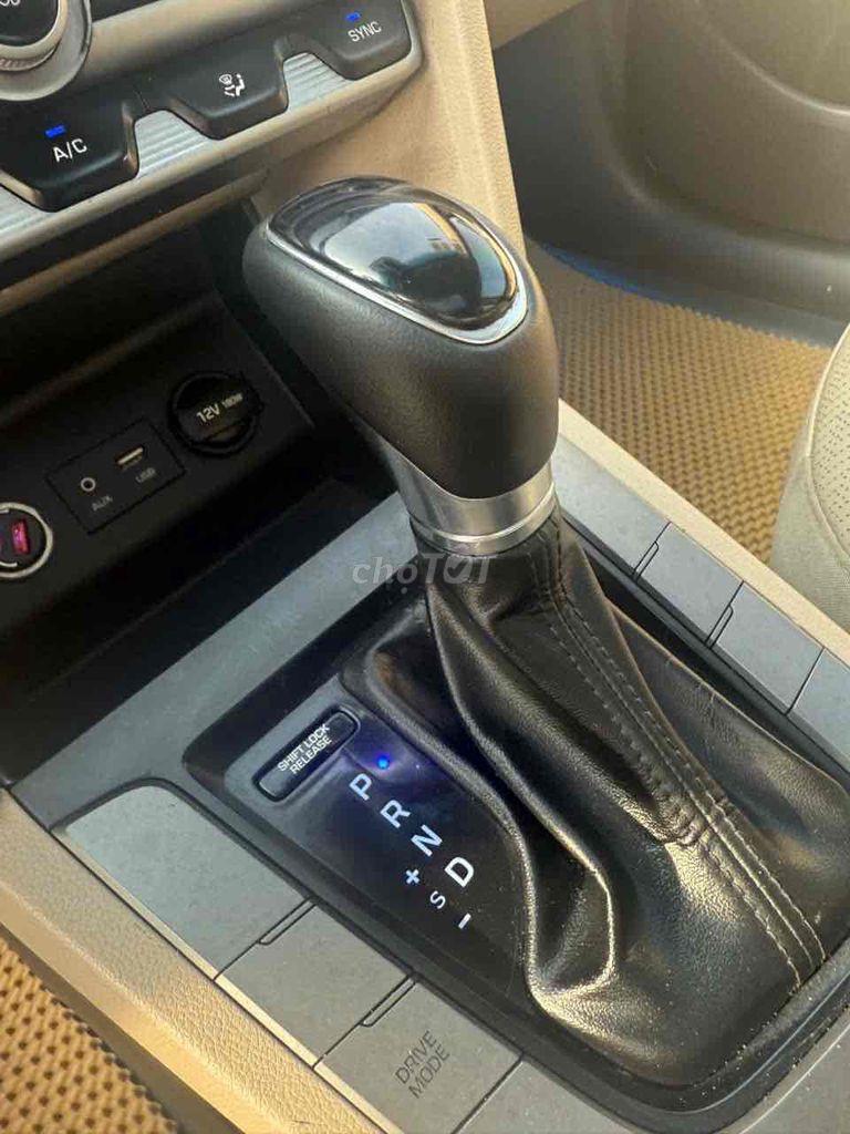 Hyundai Elantra 2019 GLS 1.6 AT. Mua bán Ô tô tại Quận Bình Tân Tp Hồ Chí Minh được đăng bởi Trường bình tân ôtô hình 9