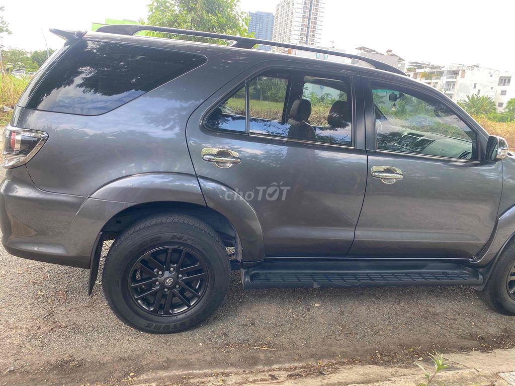 Toyota Fortuner 2015 2.7V 4x2 AT - 130000 km. Mua bán Ô tô tại Quận 7 Tp Hồ Chí Minh được đăng bởi Nguyên Khang hình 7
