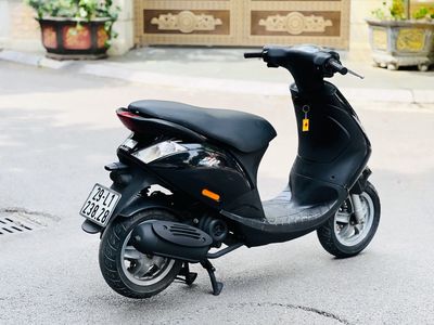 PIAGGIO ZIP 100 MÀU ĐEN NGUYÊN BẢN BIỂN HÀ NỘI. Mua bán Xe máy tại Quận Cầu Giấy Hà Nội được đăng bởi Mai Khôi Nguyên