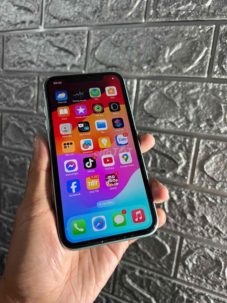 bán iPhone 11 quốc tế 64G face id ok màn hình zin