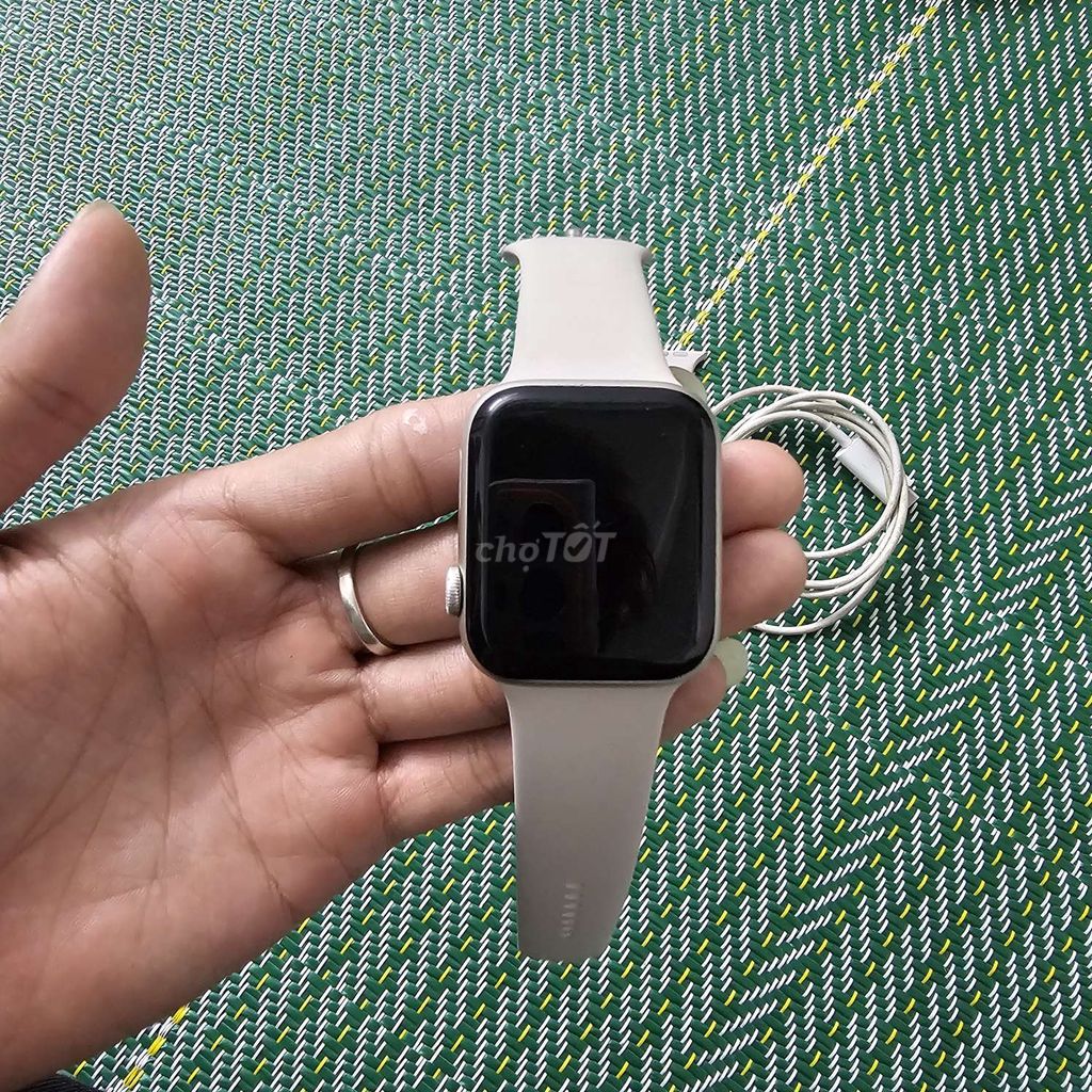 Apple watch SE 2022 44mm ( thế hệ thứ 2) gps esim. Mua bán Thiết bị đeo thông minh tại Quận Đống Đa Hà Nội được đăng bởi Nguyễn Xuân Đạt hình 2