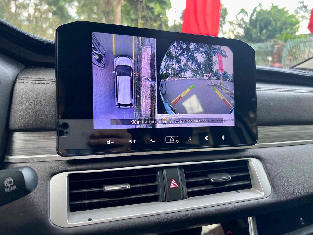 Xpander Bản Premium 2024 Màu Trắng Cần Bán. Mua bán Ô tô tại Thành phố Buôn Ma Thuột Đắk Lắk được đăng bởi Toàn Bán Xe  hình 10