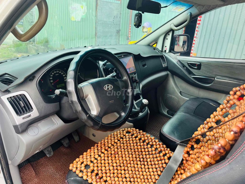 Không xài cần bán Hyundai Grand Starex H1 2011 6c. Mua bán Ô tô tại Quận 8 Tp Hồ Chí Minh được đăng bởi Chiến hình 6