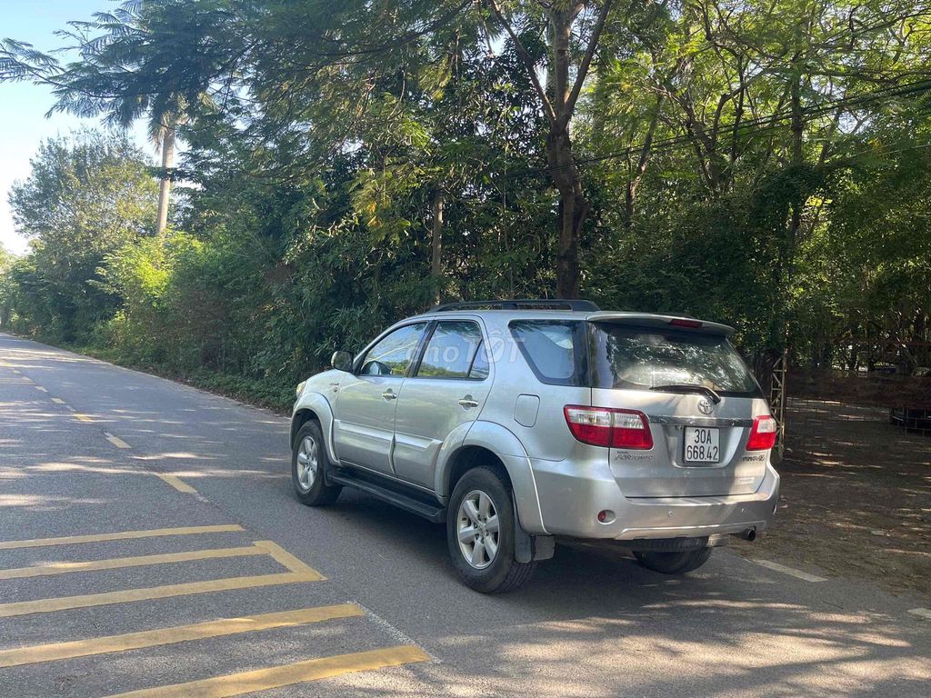 Toyota Fortuner 2010 SR5 2.7 AT - 1200 km. Mua bán Ô tô tại Huyện Đông Anh Hà Nội được đăng bởi nguyễn tiến dũng hình 6
