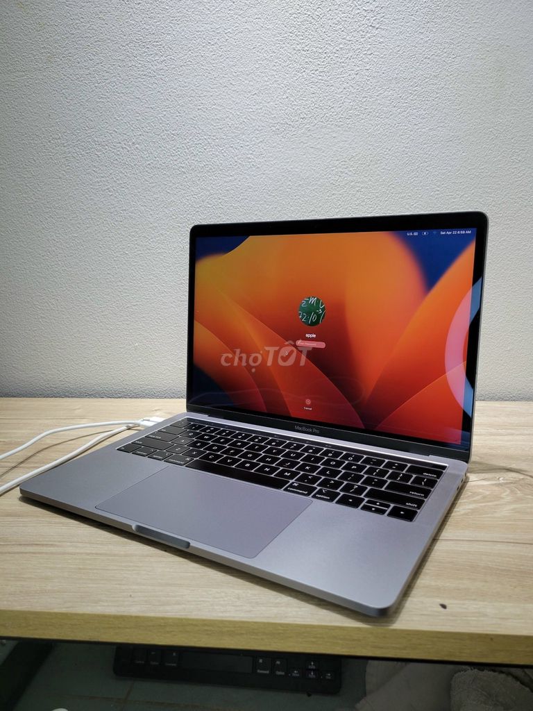 MACBOOK PRO 13" 2019 98-99%