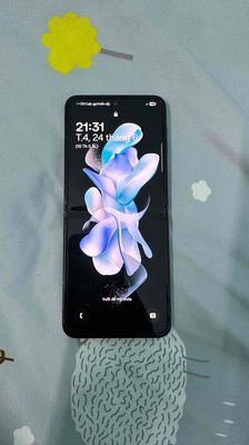 Samsung Galaxy Z Flip Đen