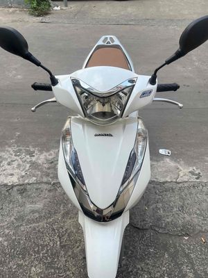 cần bán xe Lead nhà chạy bstp chính chủ cuoi 2013