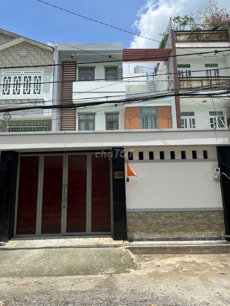 Сдается в аренду ФАСАД СКЛАДНОГО ДОМА, 179 Thanh Loc 16, P. Thanh Loc, район 12