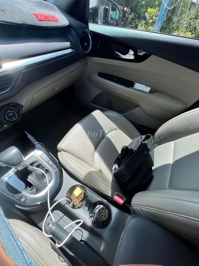 Xe kia cerato 2019 luxury 1.6 AT. Mua bán Ô tô tại Huyện Hàm Thuận Bắc Bình Thuận được đăng bởi Nguyễn Thanh Tấn hình 9