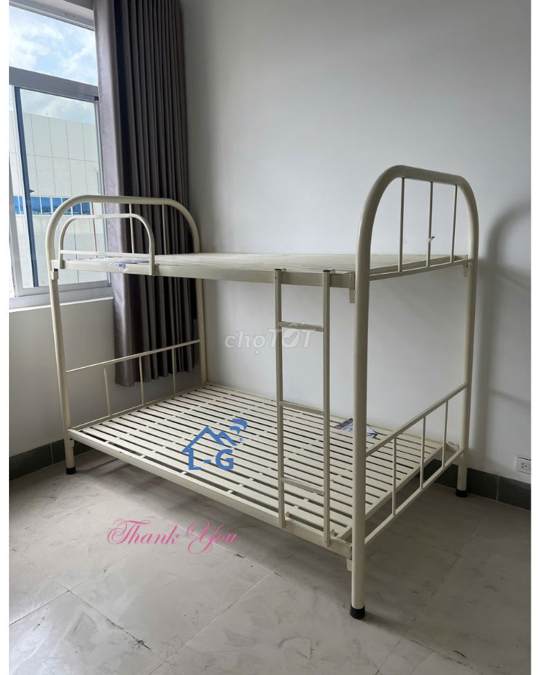 Giường tầng sắt ống tròn2 tầng tiện lợi  -- giường. Mua bán Giường, chăn ga gối nệm tại Quận 10 Tp Hồ Chí Minh được đăng bởi GIƯỜNG SẮT SƠN LÂM hình 1