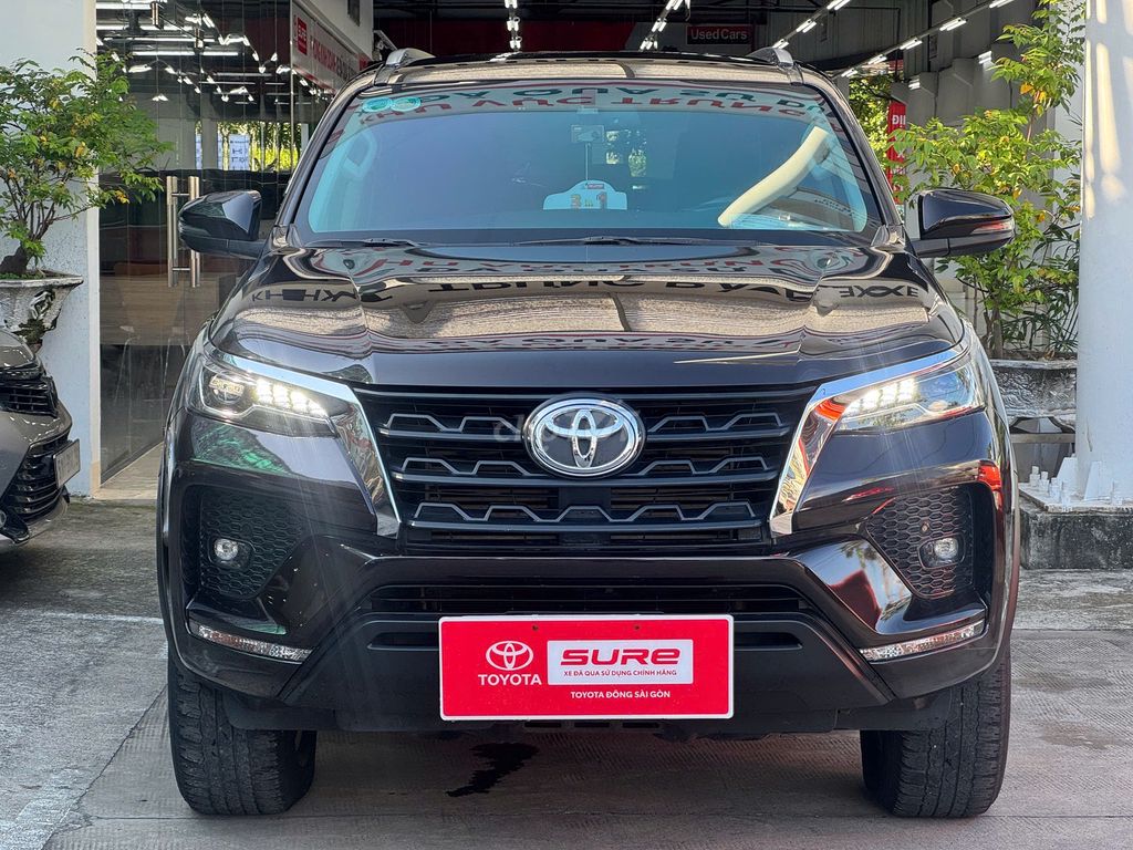 FORTUNER Máy Dầu Tự Động 2020, Xe Một Chủ, Ít Đi. Mua bán Ô tô tại Quận Gò Vấp Tp Hồ Chí Minh được đăng bởi Xe Toyota Cũ Chính Hãng hình 1
