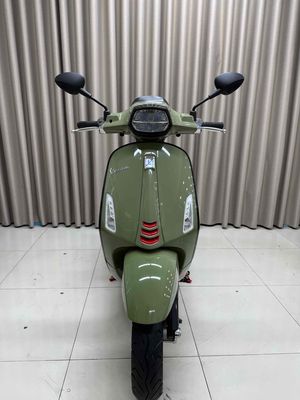Vespa 125 siêu lướt vài ngàn km đẹp như bức tranh. Mua bán Xe máy tại Quận Thanh Khê Đà Nẵng được đăng bởi THẾ MẪN CHUYÊN XE LƯỚT CÓ BÁN TRẢ GÓP 