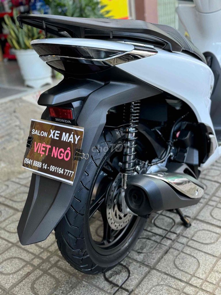 Honda SH Nam 125cc 2021 Trắng đen Sporty. Mua bán Xe máy tại Thành phố Buôn Ma Thuột Đắk Lắk được đăng bởi Ngô quốc Việt  hình 4