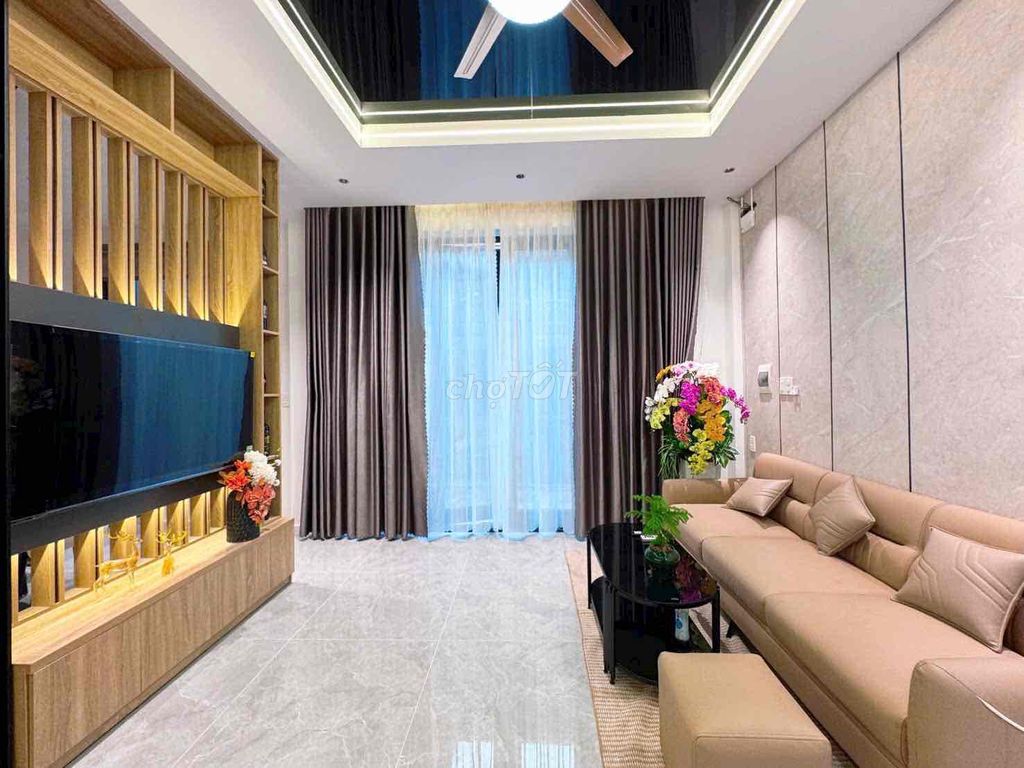 Nhà Mai Lão Bạng - ngang 7.2m - 2 tầng - 4.x tỉ