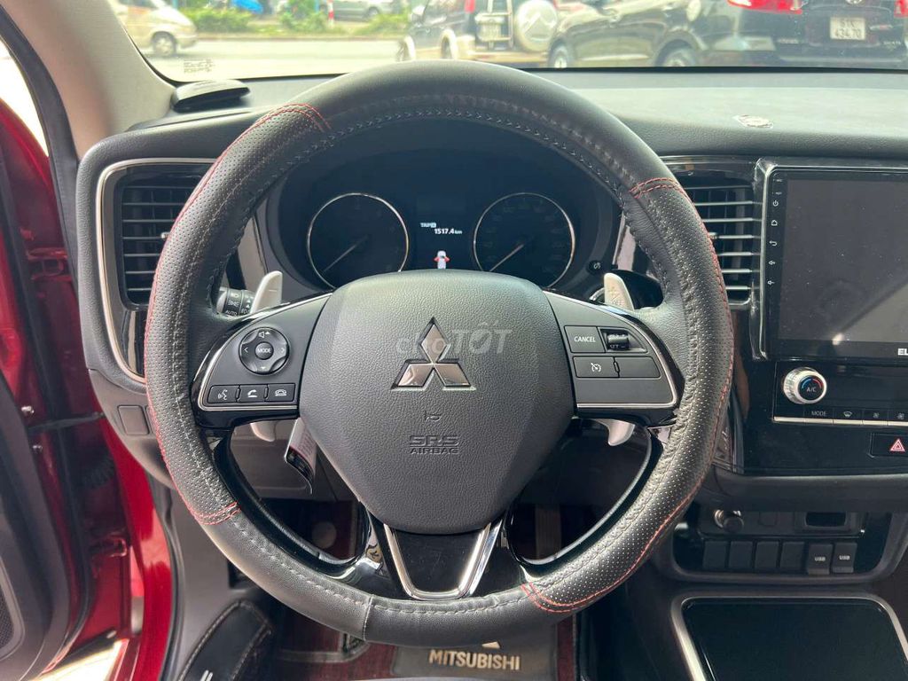 Mitsubishi outlander 2022 2.0 CVT - 15000 km. Mua bán Ô tô tại Thành phố Thủ Đức Tp Hồ Chí Minh được đăng bởi BÌNH VÌNH PHÚ CHUYÊN XE LƯỚT BAO TEST HÃNG  hình 8