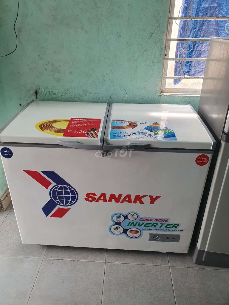 Thanh lý tủ đông+ mát sanaky 220L