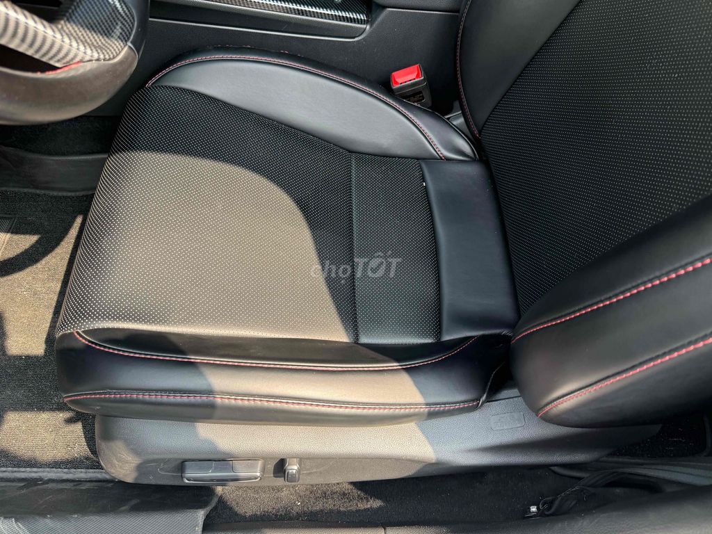 Honda Civic 2021 1.5 RS - 78000 km. Mua bán Ô tô tại Quận 8 Tp Hồ Chí Minh được đăng bởi Nhân hình 8