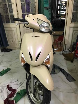 Honda Lead 2012 màu Kem. Mua bán Xe máy tại Quận Thanh Khê Đà Nẵng được đăng bởi thang