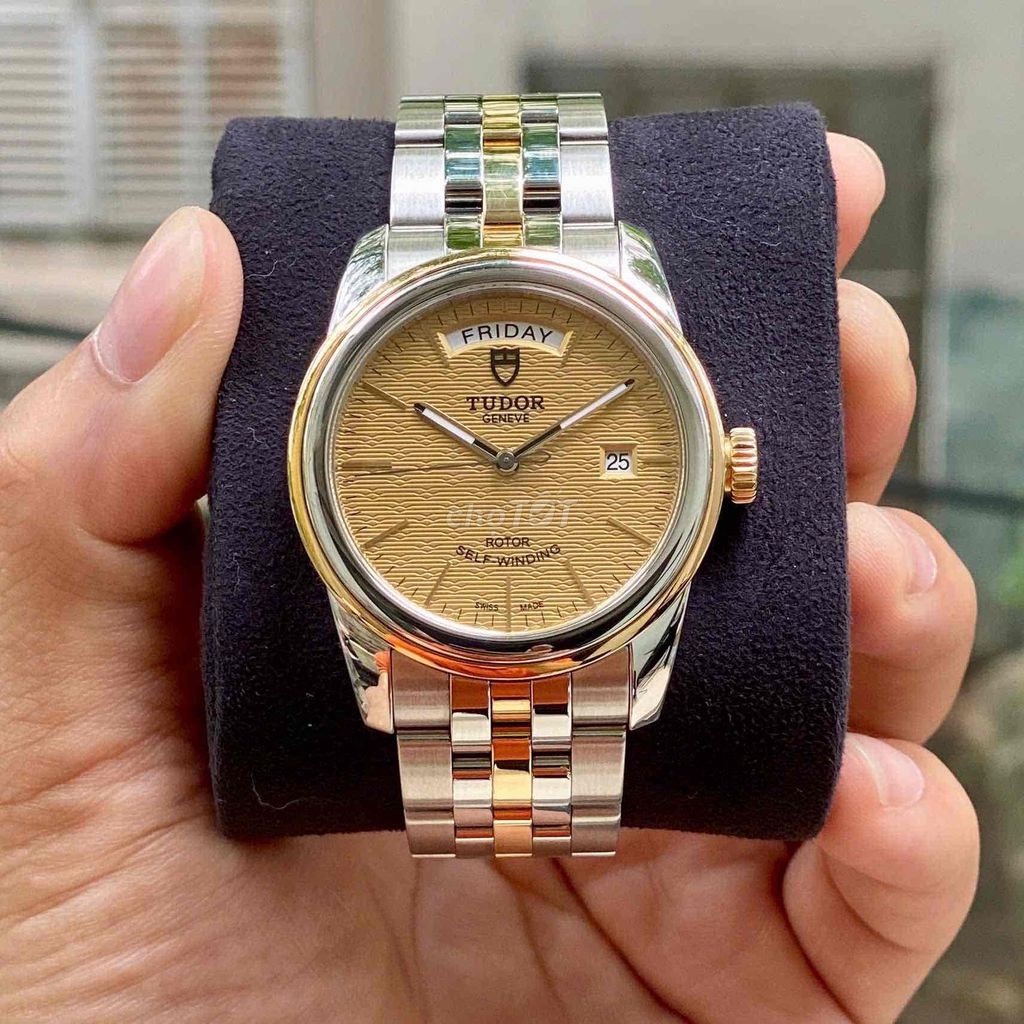 đeo Tay Tudor Prince Day Date 39mm Đồng Hồ Tudor Monarch 33110