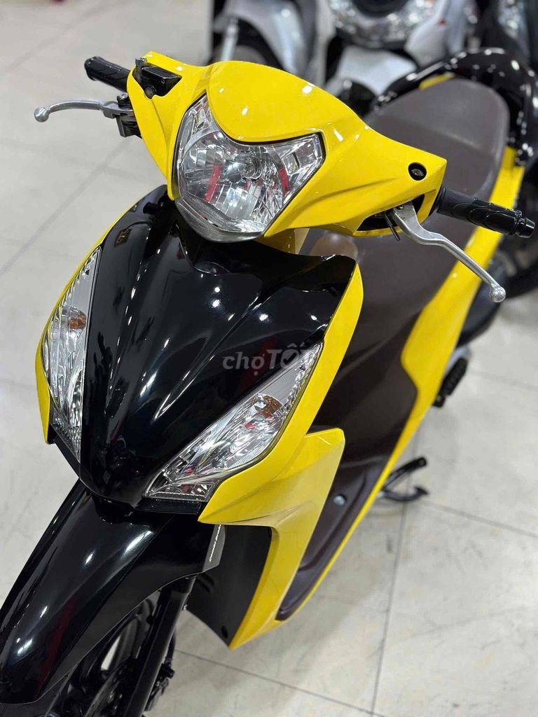 Honda Viosn 2020.BSTP.Chính chủ.Khoá Makey.. Mua bán Xe máy tại Quận 6 Tp Hồ Chí Minh được đăng bởi Cửa Hàng Xe Máy Hoà Bùi hình 3