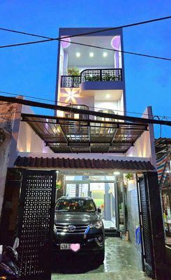 Nhà 3 tầng mới xây DT 70m2,3PN,4WC.Kiệt lớn Cù Chính Lan,giá chỉ 5xxx.. Mua bán nhà ở tại Quận Thanh Khê Đà Nẵng được đăng bởi Tran Phu Anh Tue