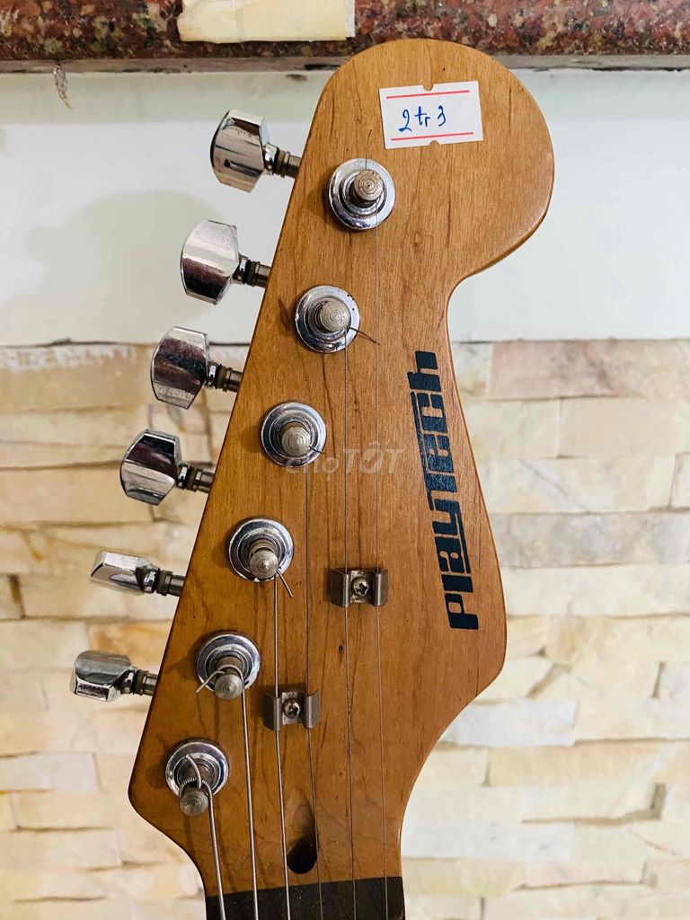 Guitar điện bãi Nhật PLAYTECH.