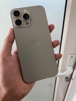 Apple iPhone 15 Pro Max 256GB Titan 95%