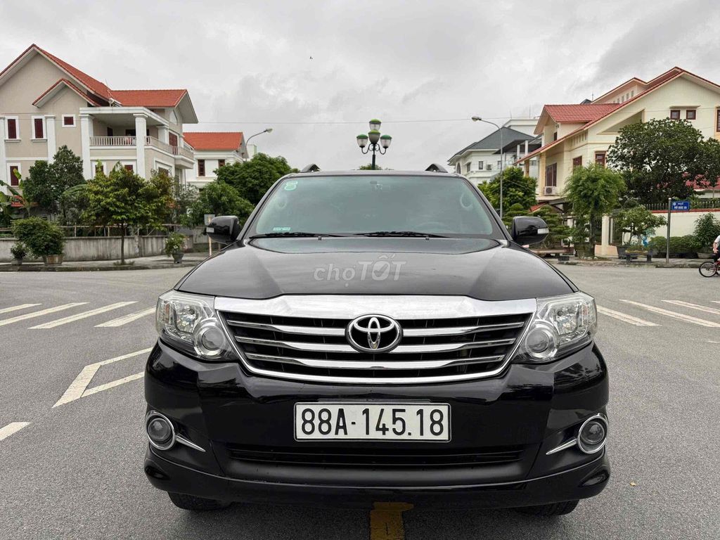 Toyota Fortuner 2016 2.7V 4x2 - 100000 km. Mua bán Ô tô tại Huyện Gia Lộc Hải Dương được đăng bởi Nhất Tín Ô Tô Hải Dương hình 1