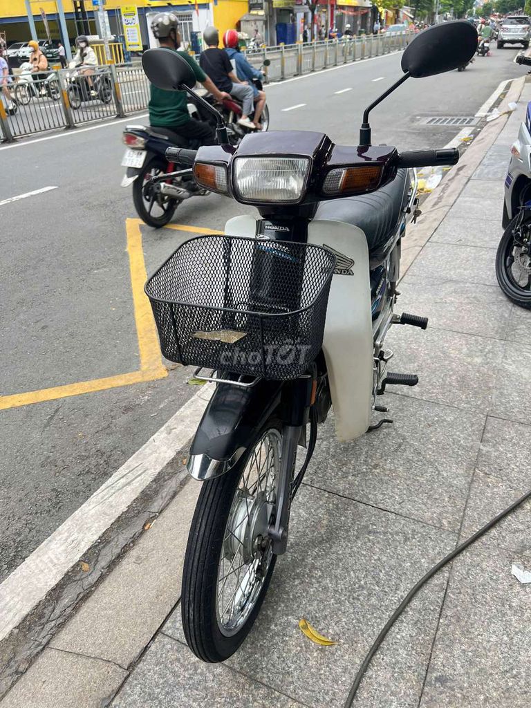 Honda dream 1995 zing nguyên bản mới 80% Bstp cc. Mua bán Xe máy tại Quận Tân Phú Tp Hồ Chí Minh được đăng bởi Tuanduy hình 6