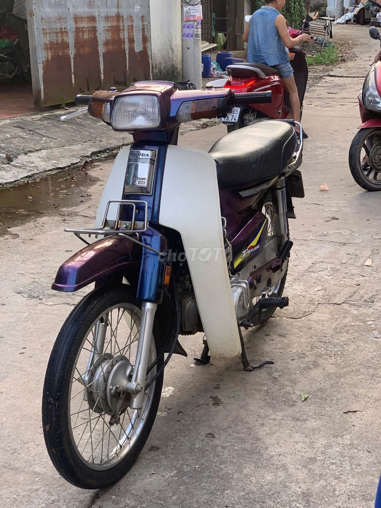 Mình cần bán xe Dream đời 1995 hoặc trade tay côn. Mua bán Xe máy tại Huyện Chương Mỹ Hà Nội được đăng bởi Giang hình 7