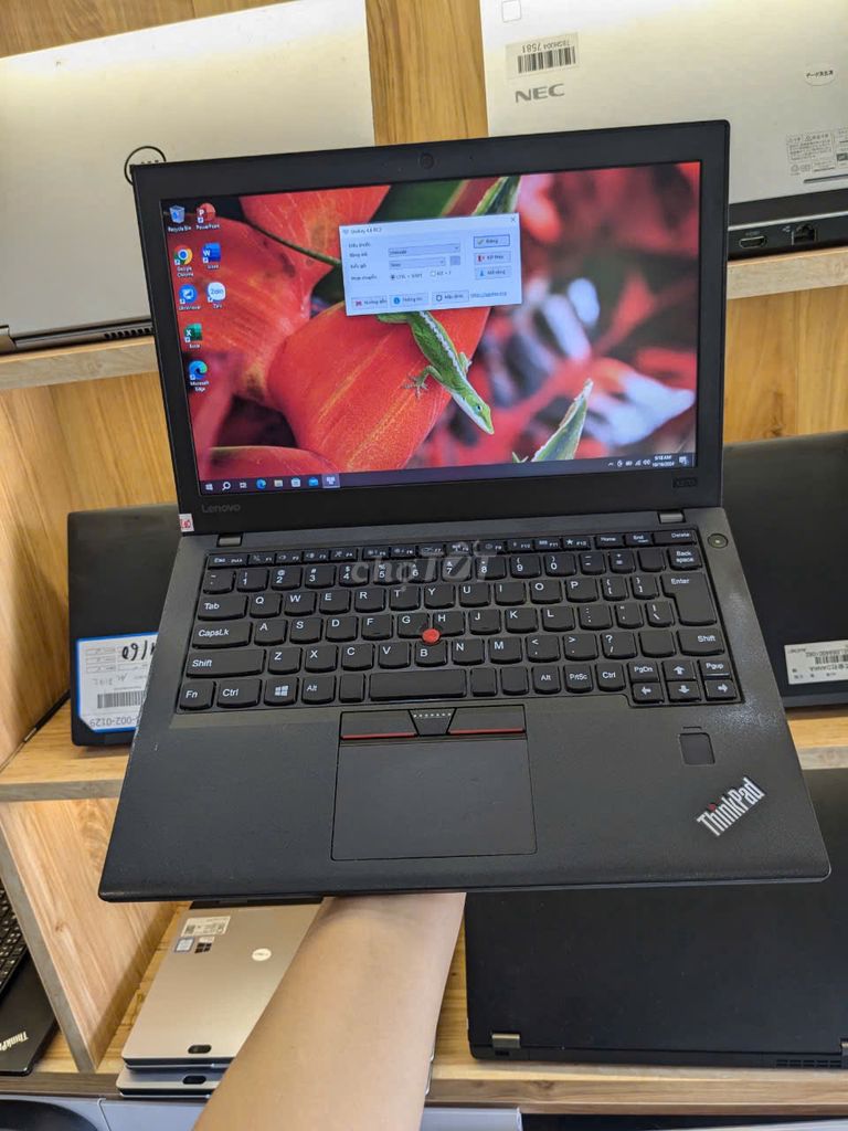 Thinkpad X270, Chip: I5 6200U, Intel Graphics 520