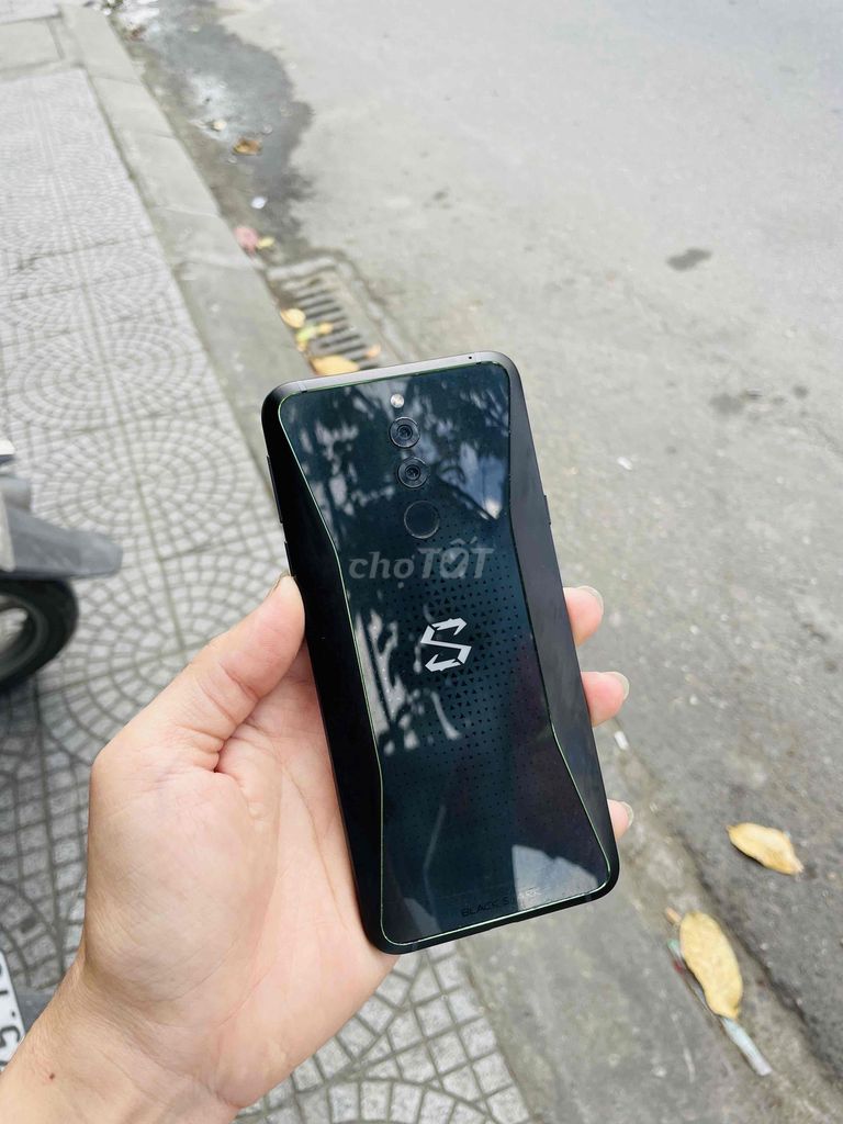 Black Shark Helo | Ram 8/128G | Chiến Game Tốt. Mua bán Điện thoại tại Quận Thanh Khê Đà Nẵng được đăng bởi Thương Mobile hình 1