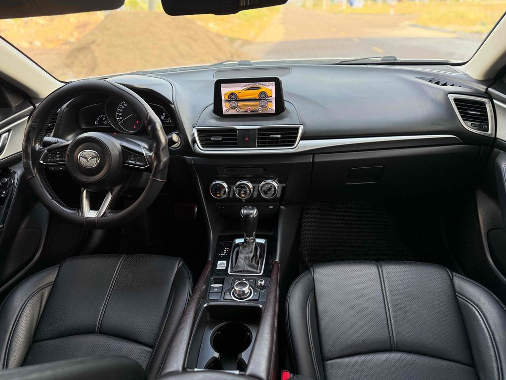 Mazda 3 2018 1.5 AT Sedan - 80000 km. Mua bán Ô tô tại Thành phố Qui Nhơn Bình Định được đăng bởi Âu nguyên tân  hình 3
