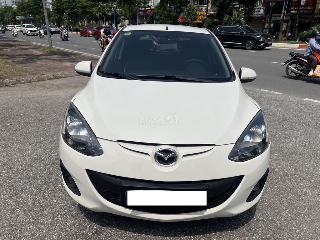 Mazda 2 1.5L 2011 Белый Автомат 168000 км